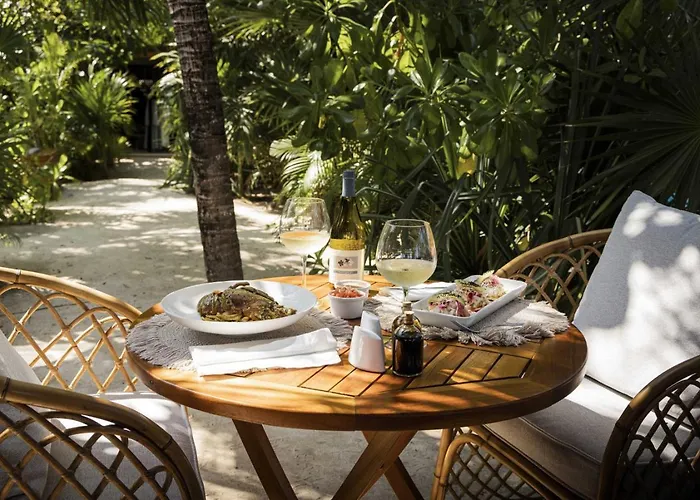 Coral Breeze Retreat Pousada *