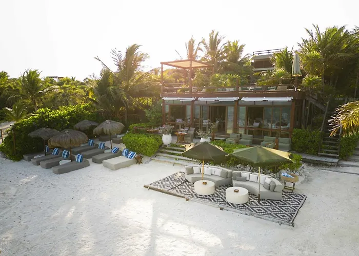 Villa Coral Breeze Retreat Balcheil