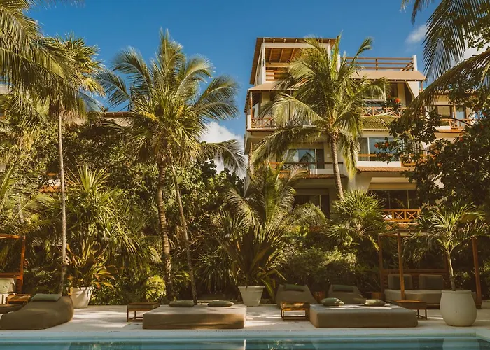 Coral Breeze Retreat *